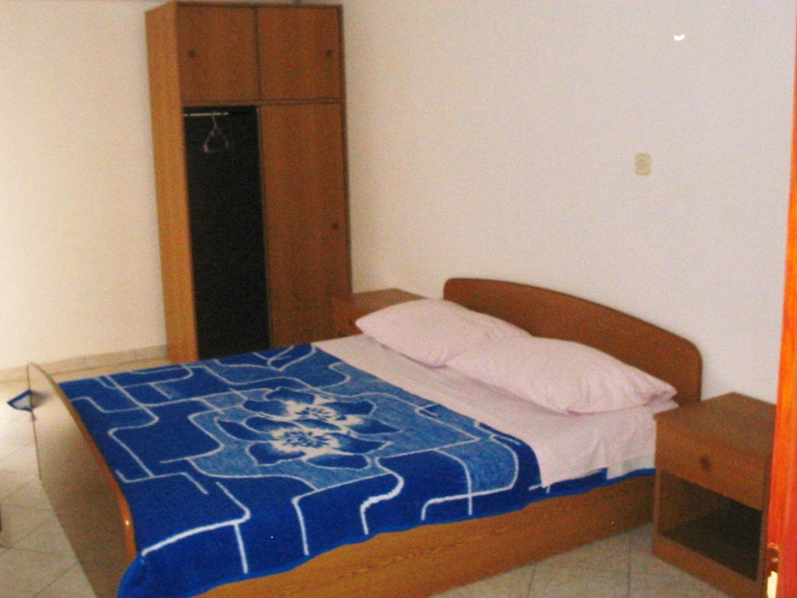 Apartments Selez Mandre Bagian luar foto