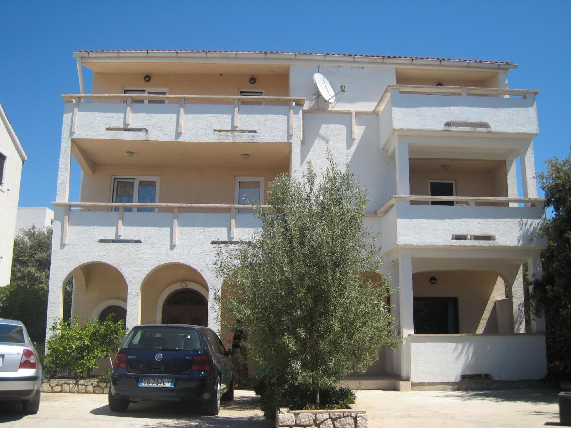 Apartments Selez Mandre Bagian luar foto